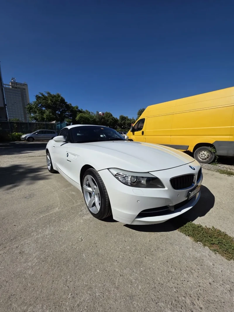 BMW Z4 sDrive23i, снимка 8 - Автомобили и джипове - 52544159