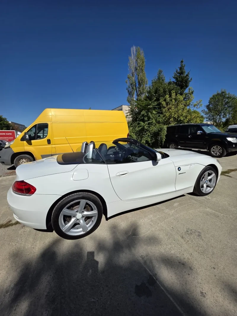 BMW Z4 sDrive23i, снимка 15 - Автомобили и джипове - 52544159