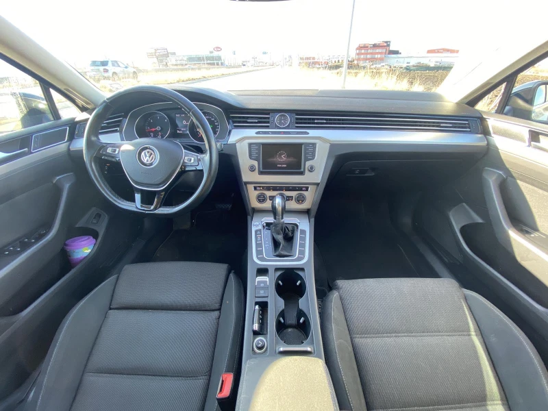 VW Passat, снимка 10 - Автомобили и джипове - 53259111