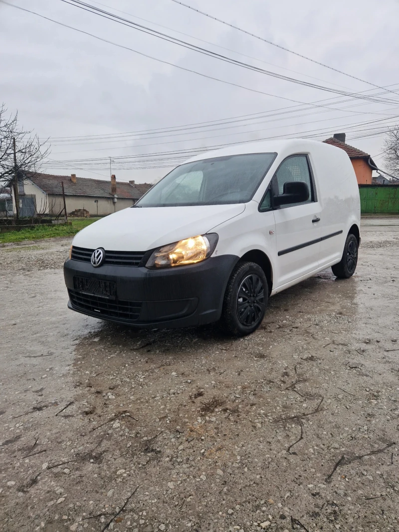 VW Caddy 1.6 TDI, снимка 3 - Автомобили и джипове - 53378778