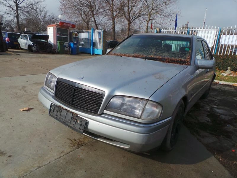 Mercedes-Benz C 200 #136кс #НА ЧАСТИ - [1] 