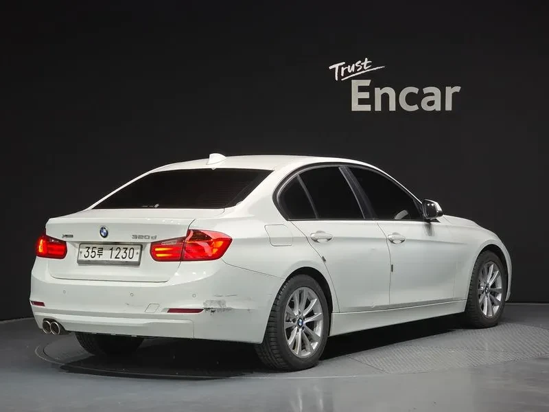 BMW 320 D xDrive, снимка 2 - Автомобили и джипове - 53508924