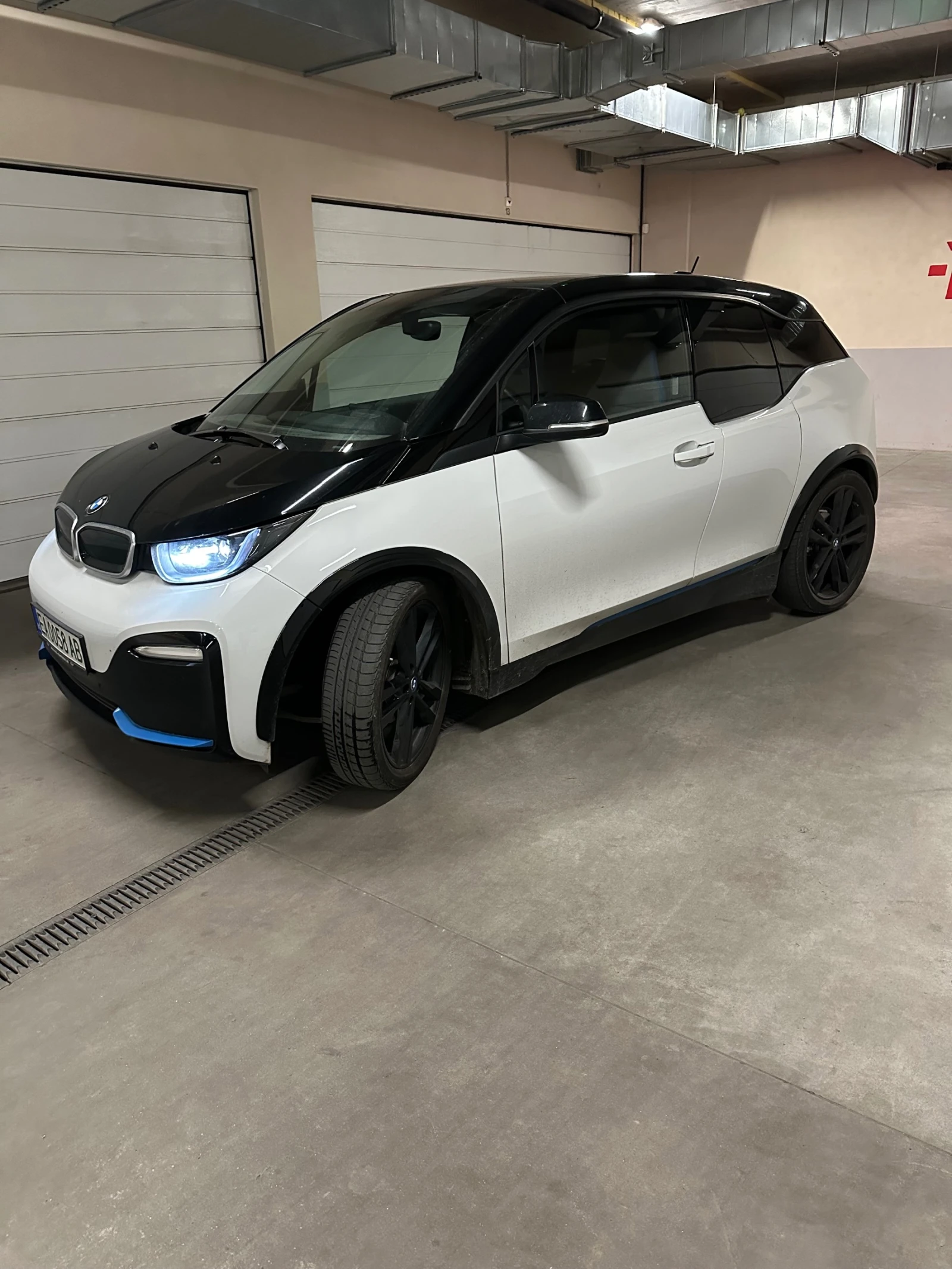 BMW i3 S 120Ah 184кс BMW Premium Selection Германия  - изображение 3