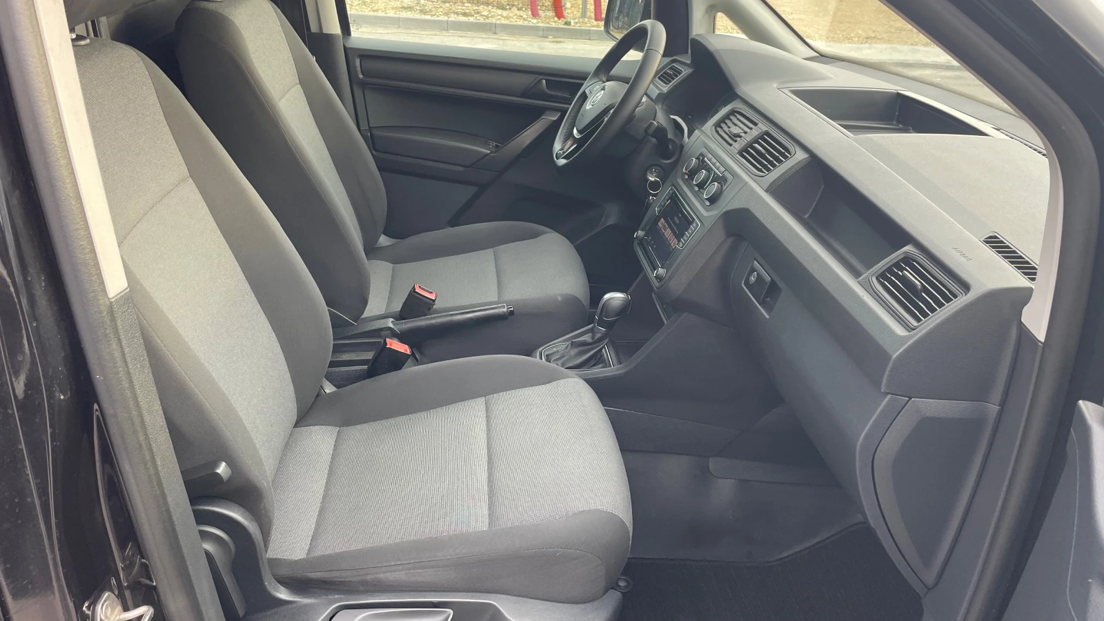 VW Caddy 2.0tdi MAXI-NAVI | Mobile.bg — изображение 14