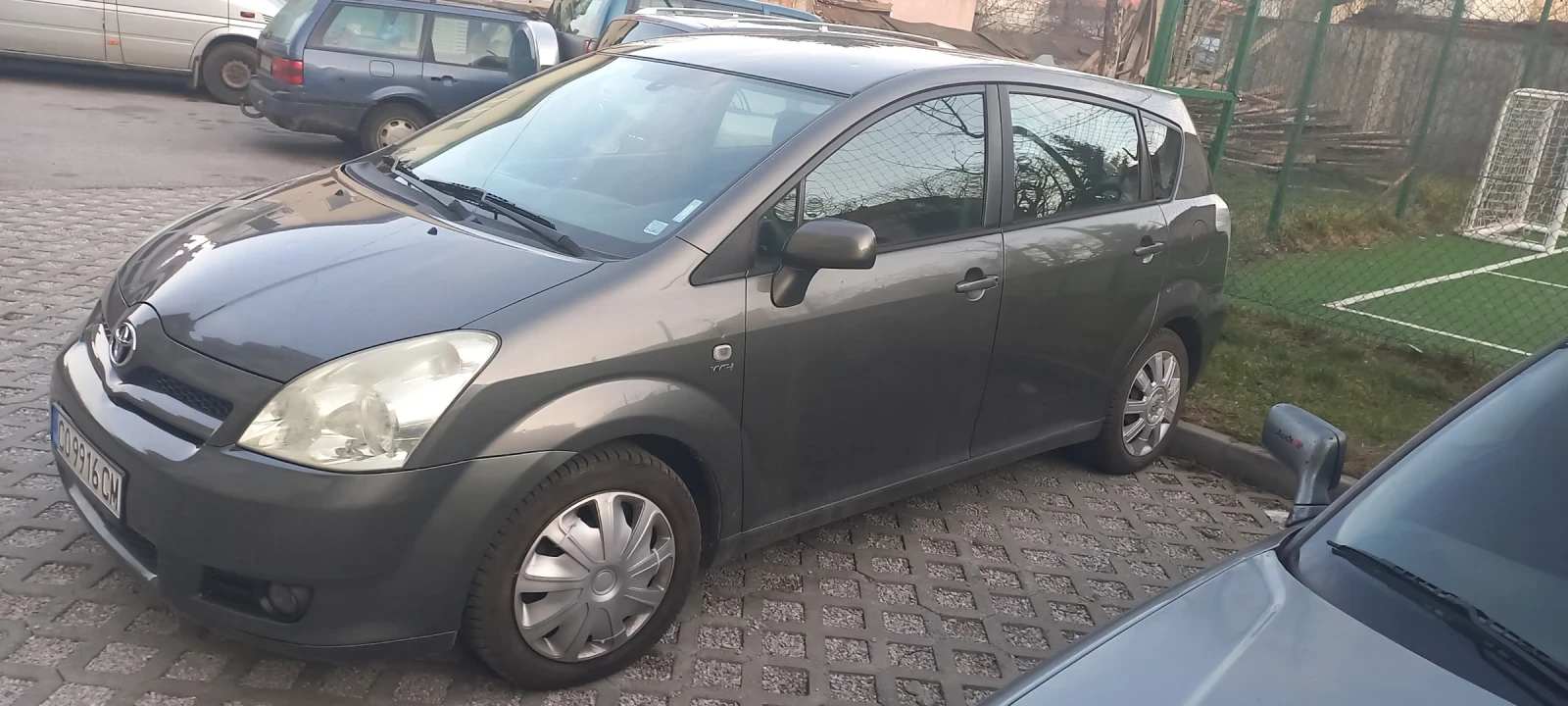 Toyota Corolla verso  - изображение 10