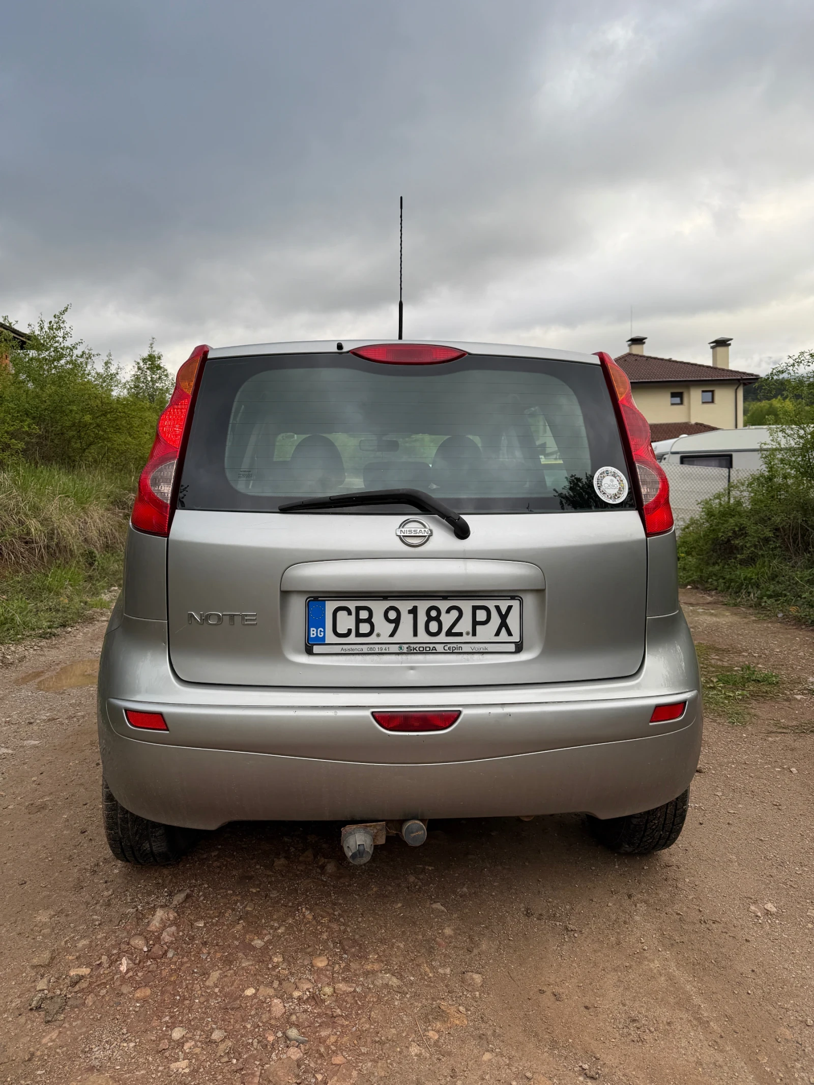 Nissan Note 1.4 - изображение 4