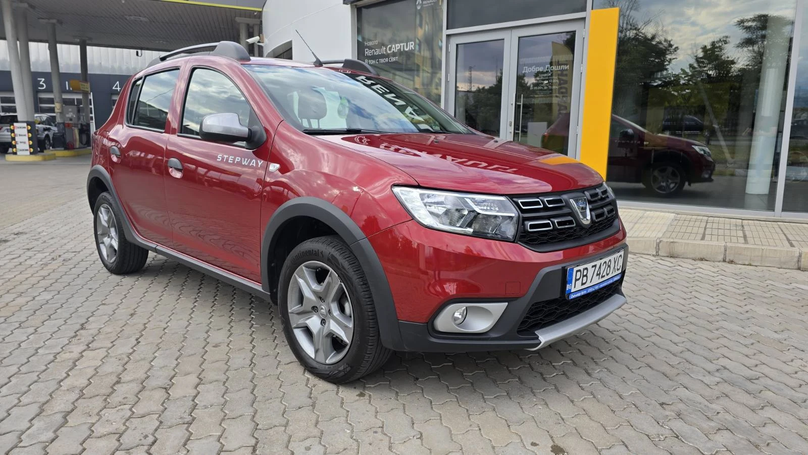 Dacia Sandero  - изображение 8