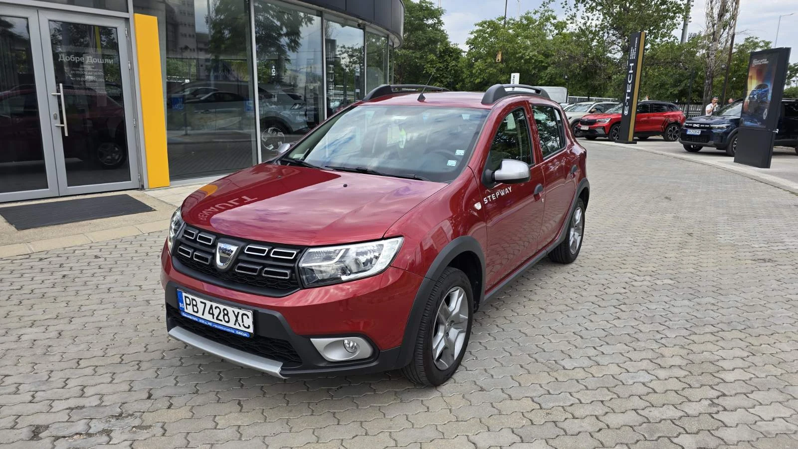 Dacia Sandero  - изображение 7