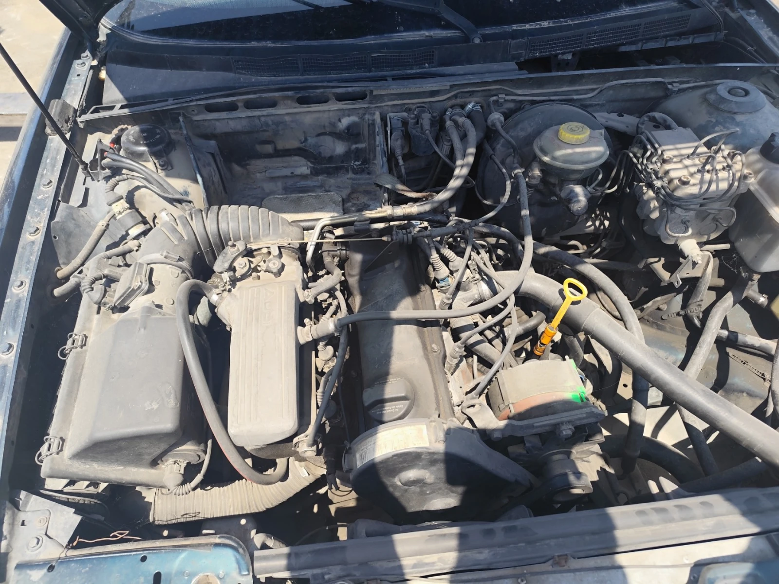 Audi 80 1.6 - изображение 5