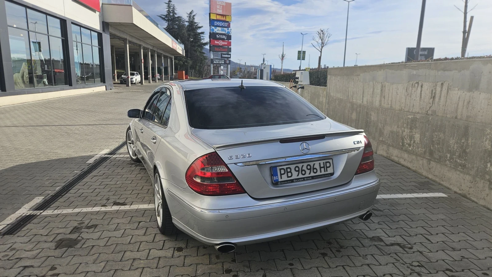 Mercedes-Benz E 320 | Mobile.bg � ����������� 3