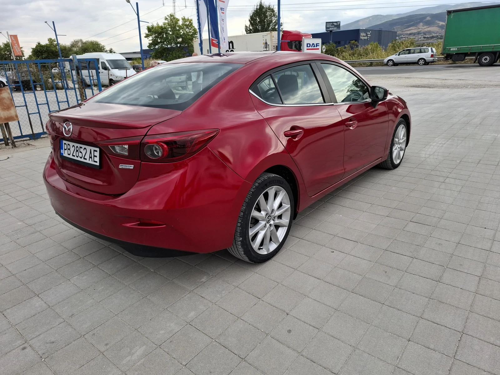 Mazda 3  - изображение 6