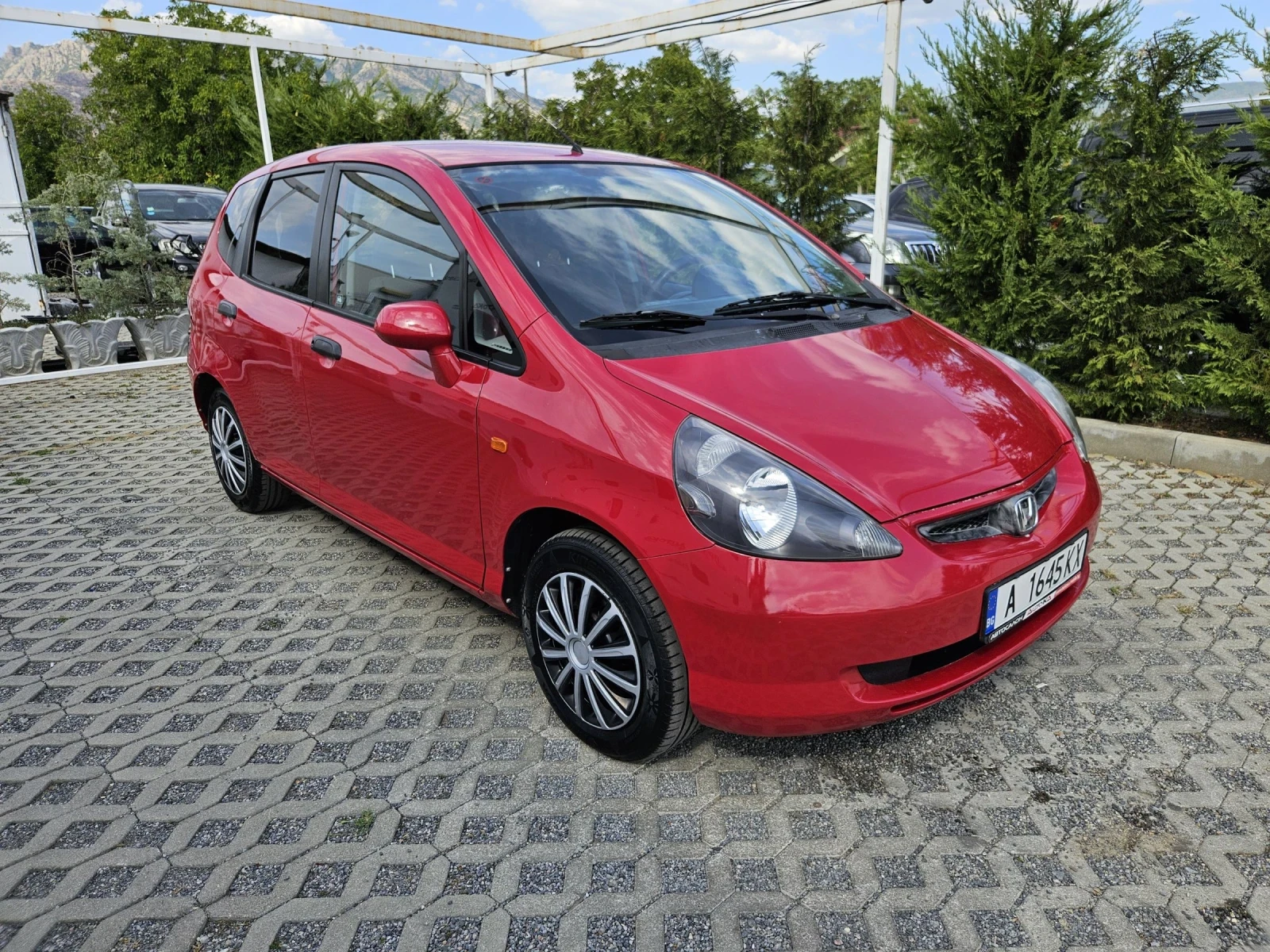 Honda Jazz 1.3i-83кс= АВТОМАТ= КЛИМАТИК= ВСИЧКО ПЛАТЕНО  - изображение 2