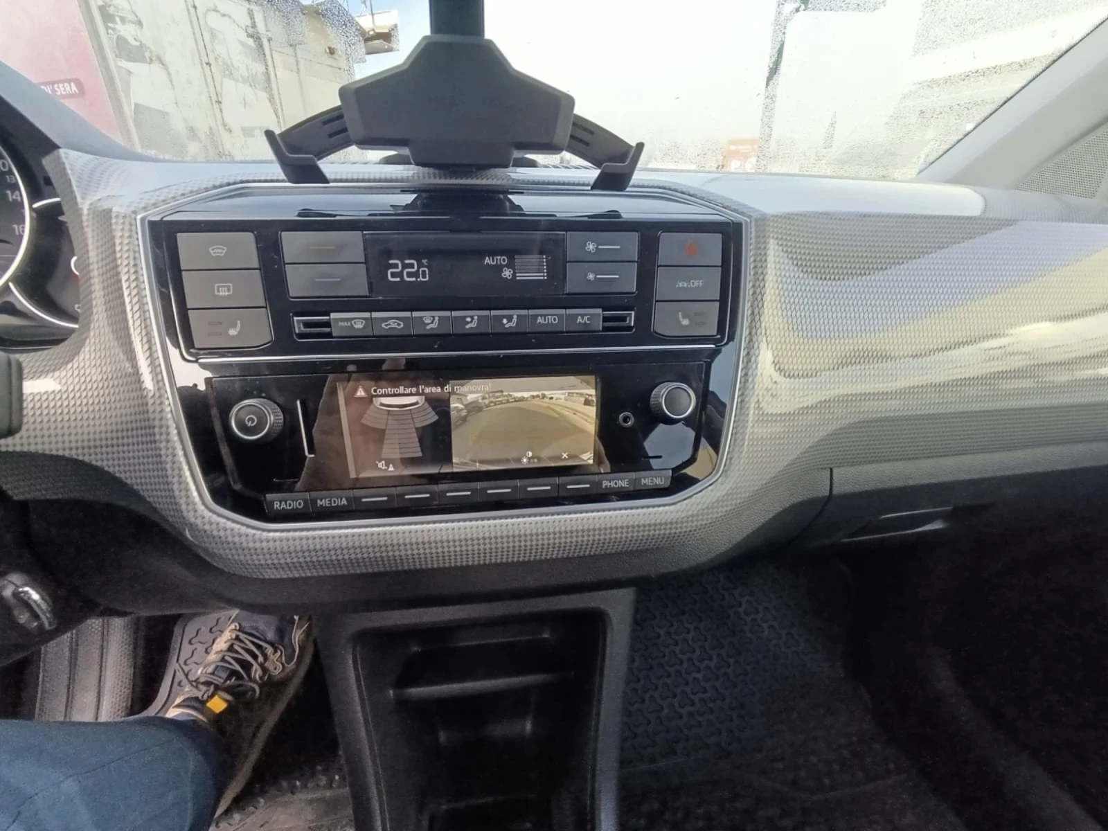 VW Up ELECTRIC/36.8KWH/37.000км.!ПОДГРЕВ/КАМЕРА/ - изображение 7