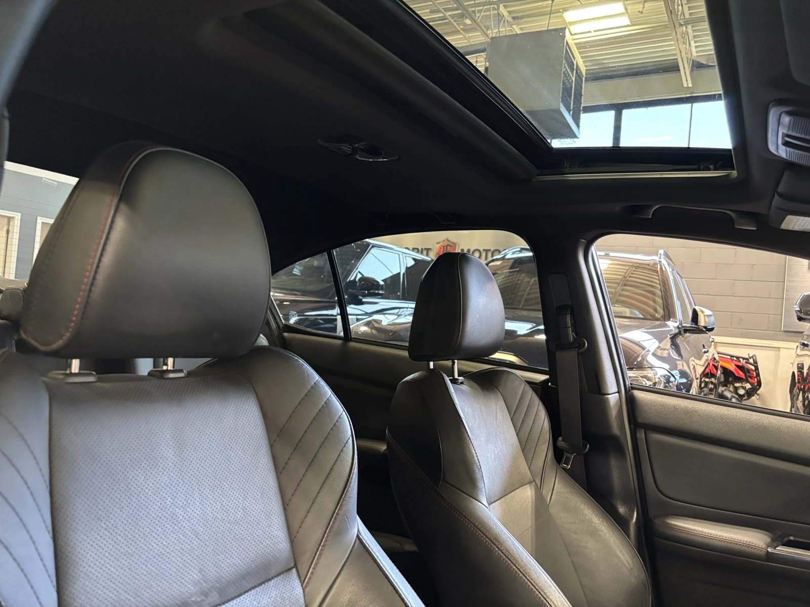 Subaru WRX SPORT-TECH* * HARMAN* 67.812 | Mobile.bg   16