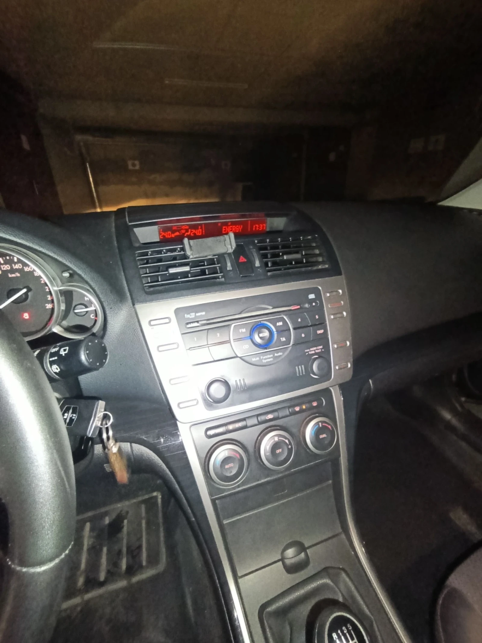 Mazda 6  - изображение 4