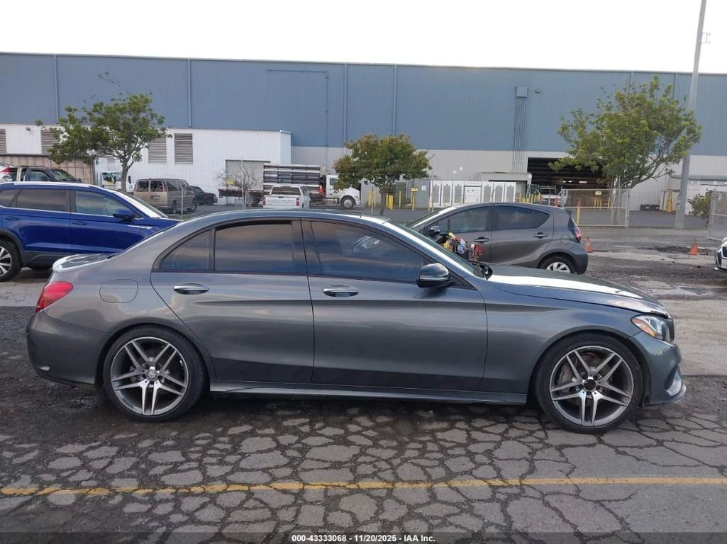 Mercedes-Benz C 300 * LUXURY/SPORT * CARFAX *    | Mobile.bg   13