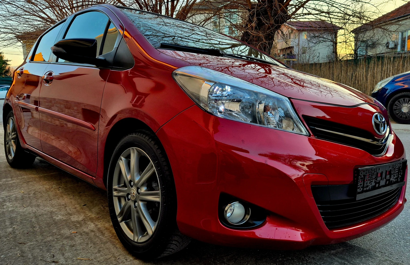 Toyota Yaris 1.33ivvt-6speed-ГАЗ-верига-кожа-нов-japan, снимка 7 - Автомобили и джипове - 53803617