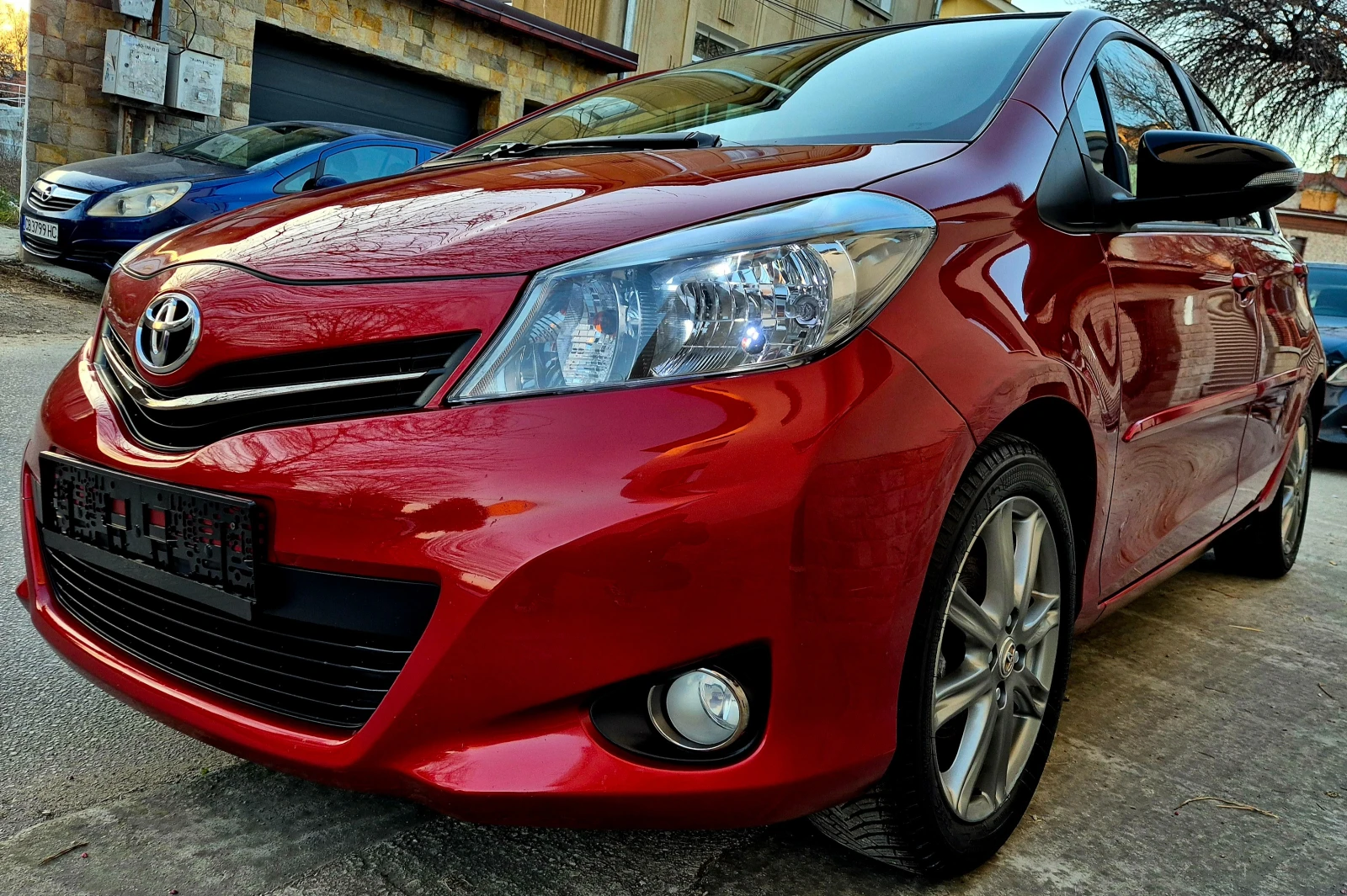 Toyota Yaris 1.33ivvt-6speed-ГАЗ-верига-кожа-нов-japan, снимка 5 - Автомобили и джипове - 53803617