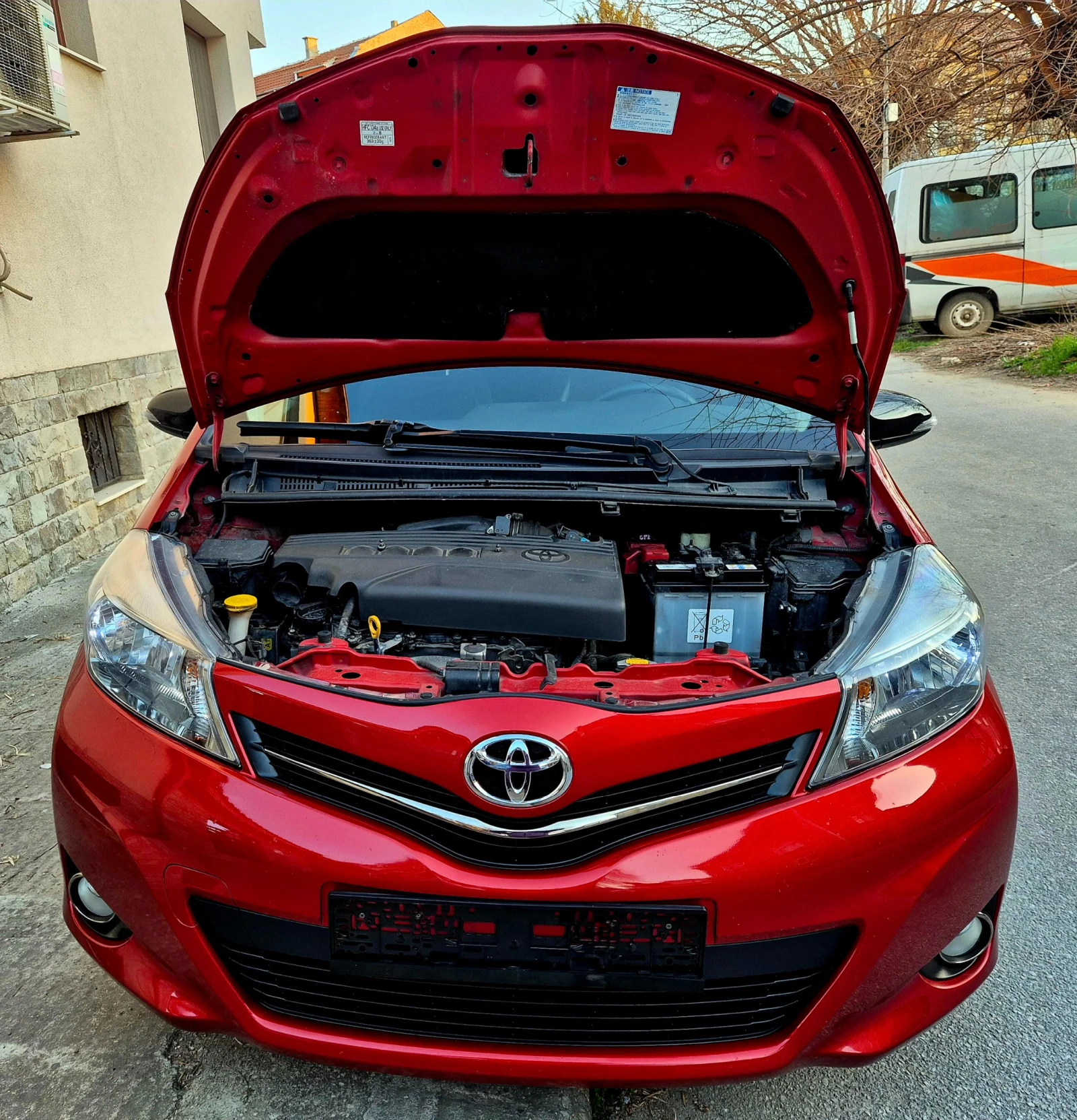 Toyota Yaris 1.33ivvt-6speed-ГАЗ-верига-кожа-нов-japan, снимка 17 - Автомобили и джипове - 53803617