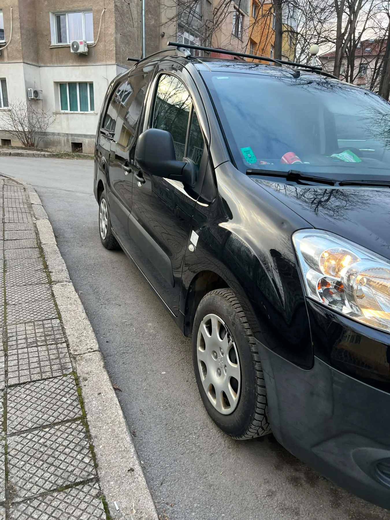 Peugeot Partner, снимка 2 - Автомобили и джипове - 53829746