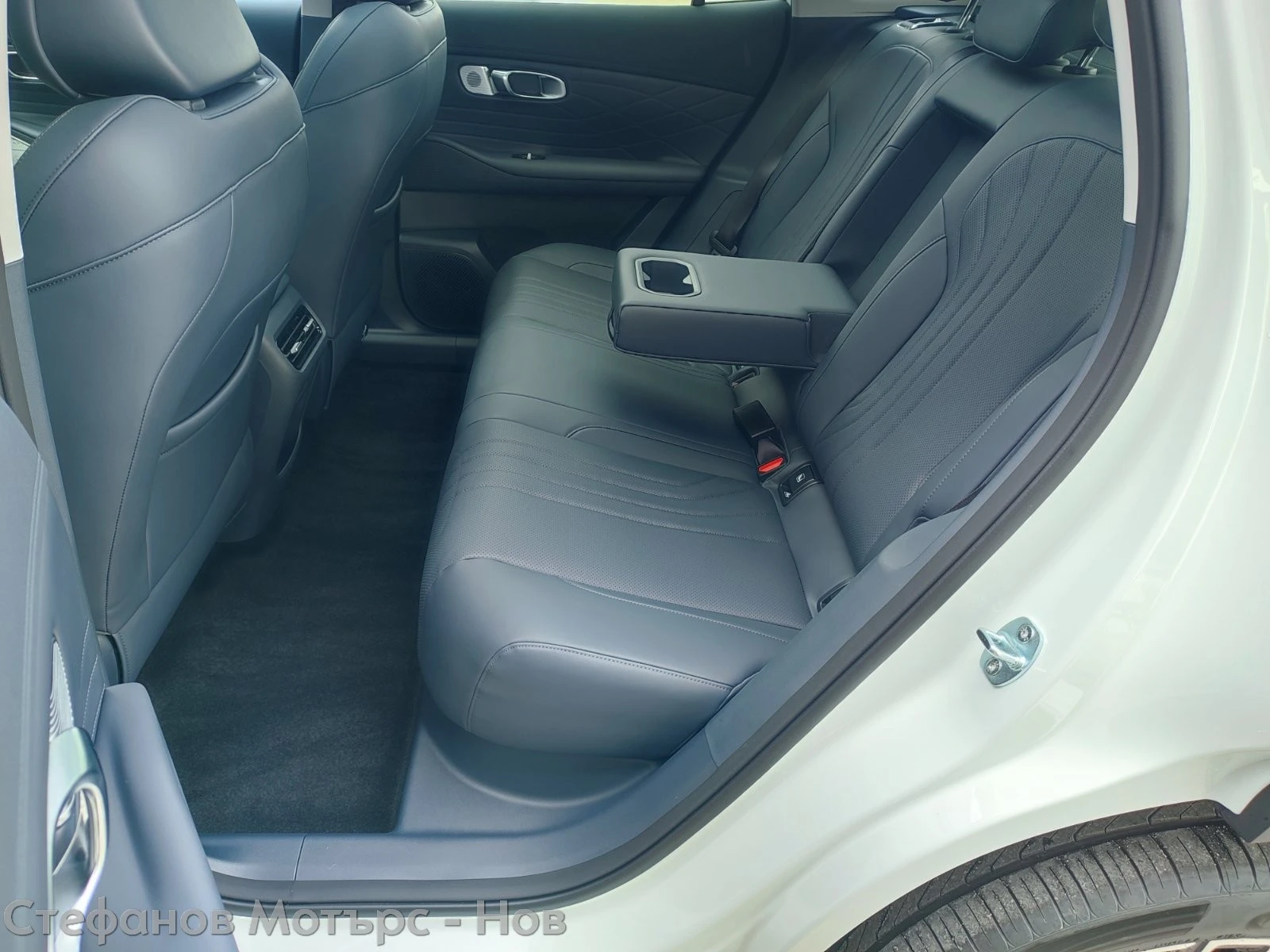 Geely Starray EM-i Plug in Hybrid MAXX | Mobile.bg � ����������� 12