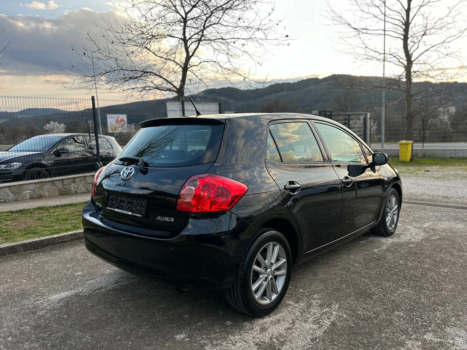 Toyota Auris 2.0 D4D | Mobile.bg � ����������� 3