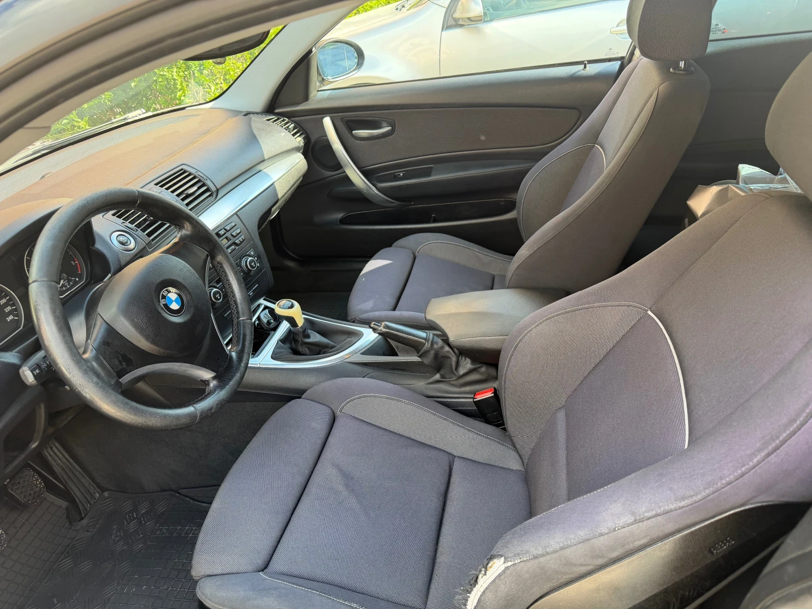BMW 118, снимка 7 - Автомобили и джипове - 54584567