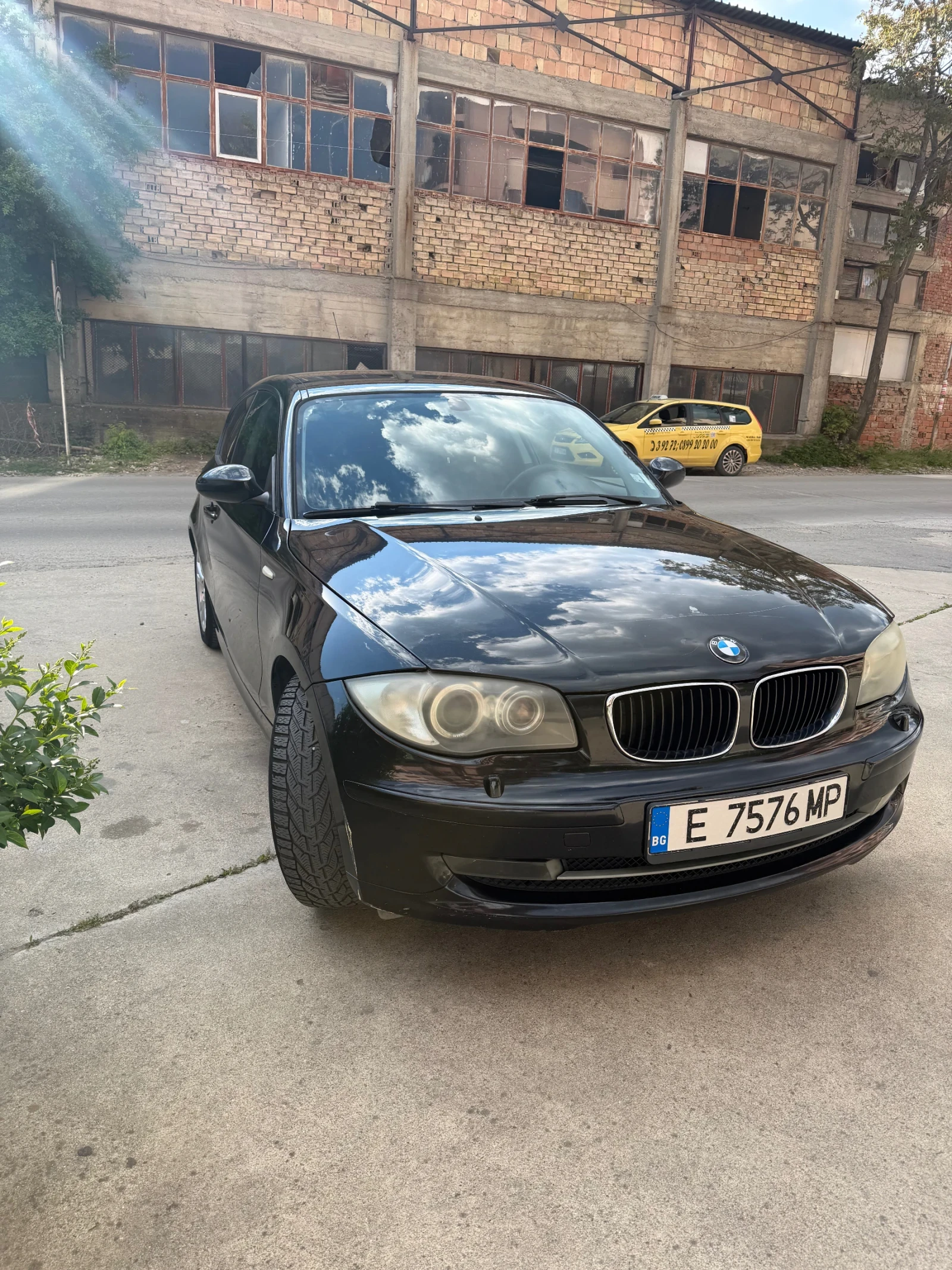 BMW 118, снимка 8 - Автомобили и джипове - 54584567