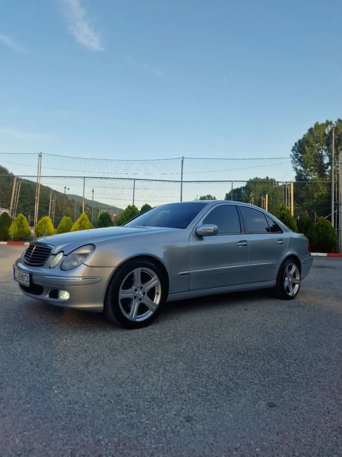 Mercedes-Benz E 270 | Mobile.bg � ����������� 2