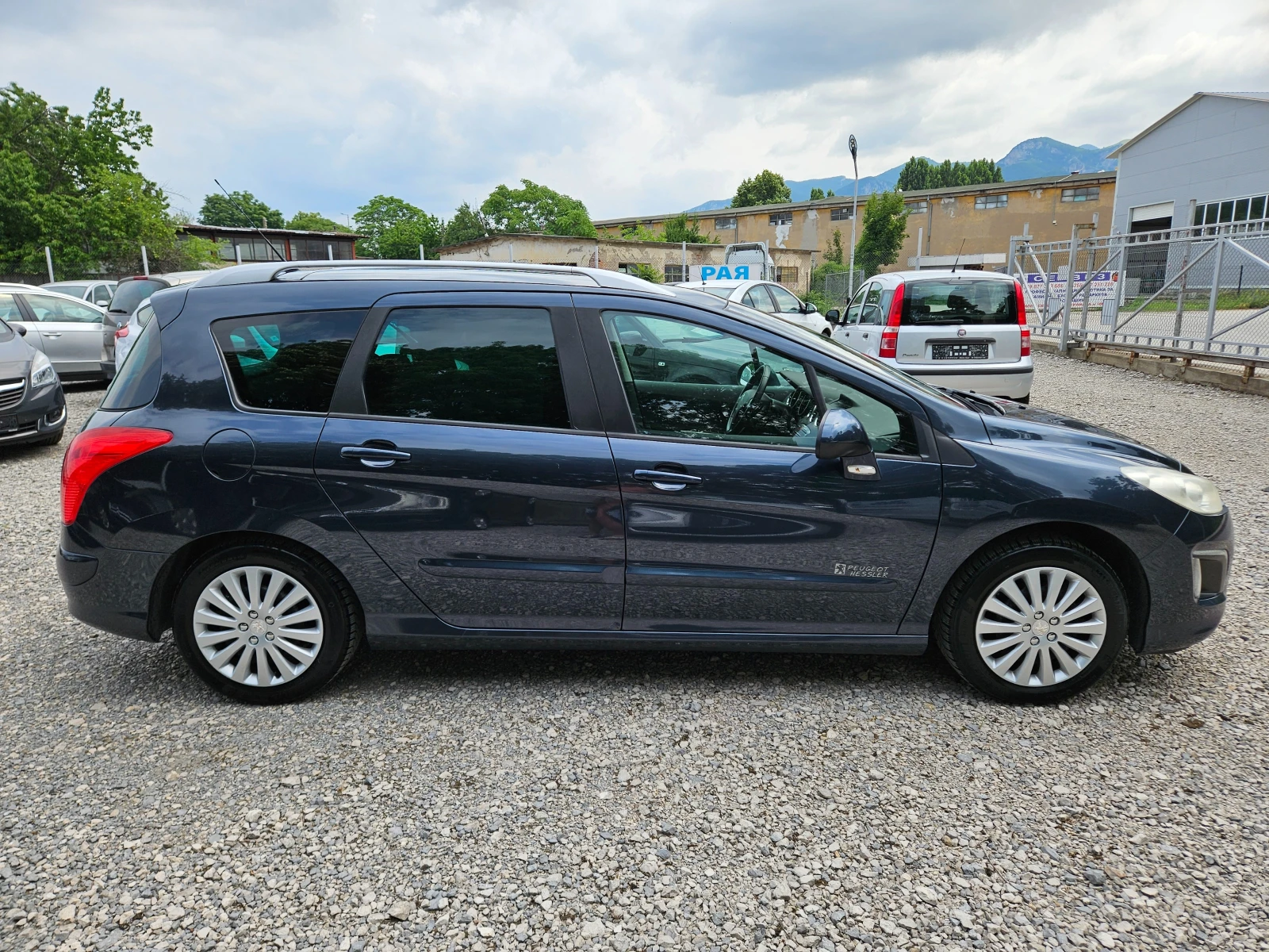 Peugeot 308 1.6 HDI 112кс., снимка 2 - Автомобили и джипове - 55120820