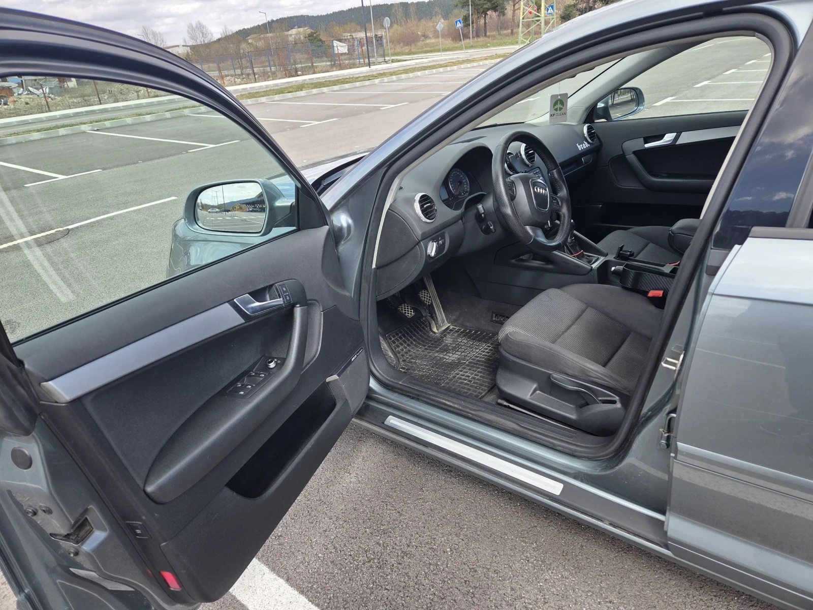 Audi A3 Sportback 2.0 TDI, снимка 8 - Автомобили и джипове - 55363836