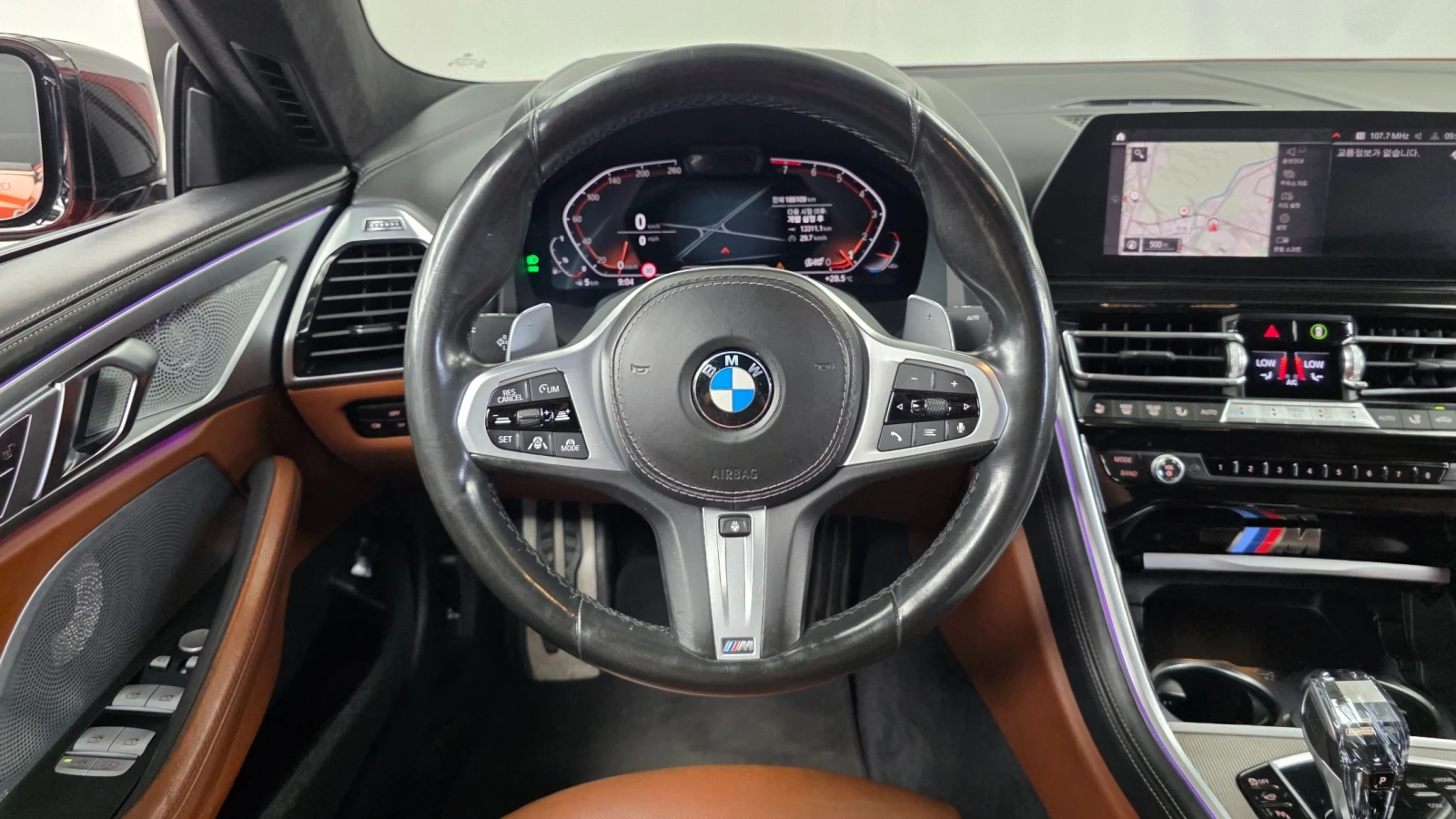 BMW 840 XDRIVE M SPORT* ОБДУХВАНЕ* 360* DISTR* HeadUP* PAN, снимка 11 - Автомобили и джипове - 55584343