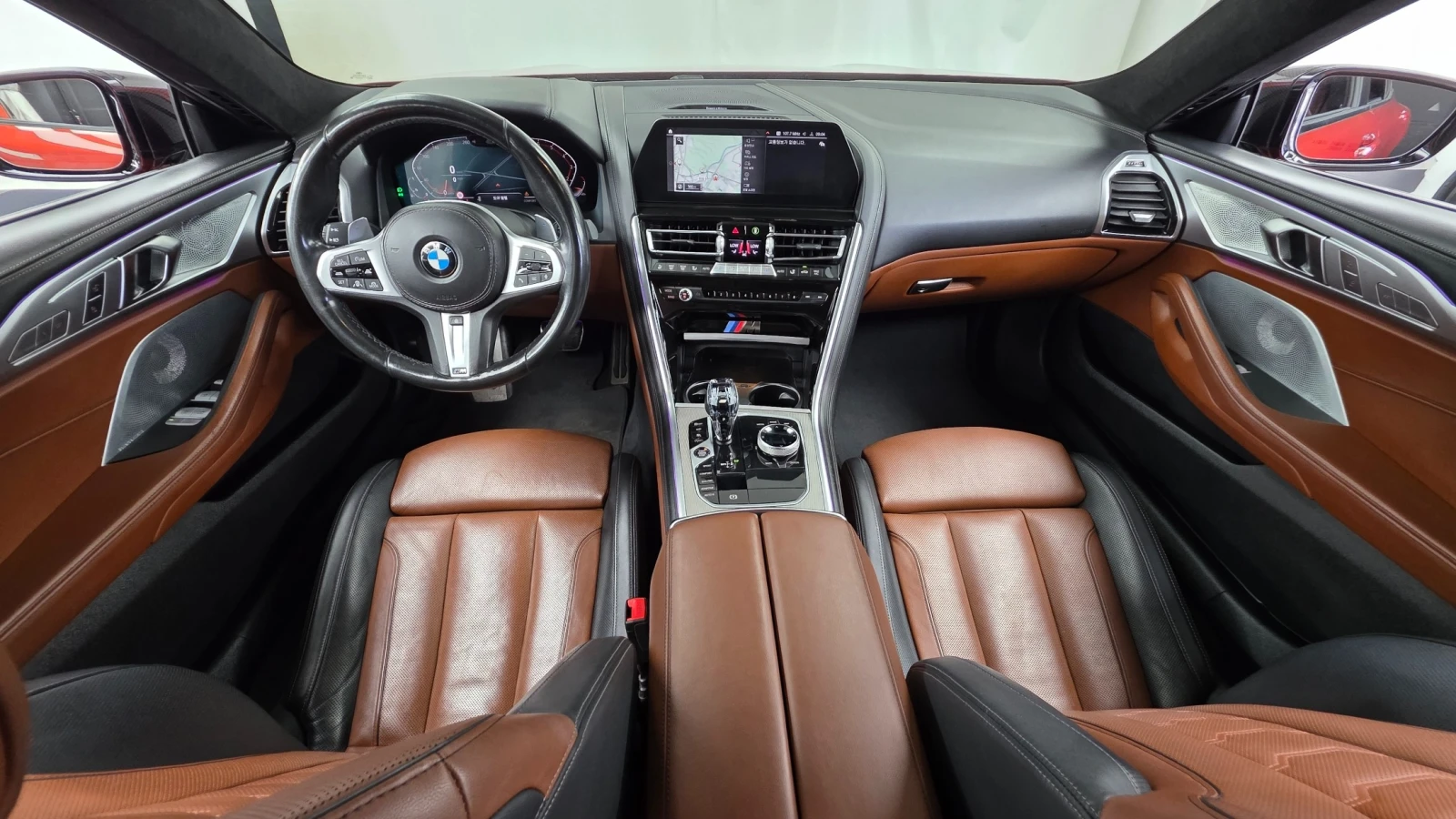 BMW 840 XDRIVE M SPORT* ОБДУХВАНЕ* 360* DISTR* HeadUP* PAN, снимка 5 - Автомобили и джипове - 55584343