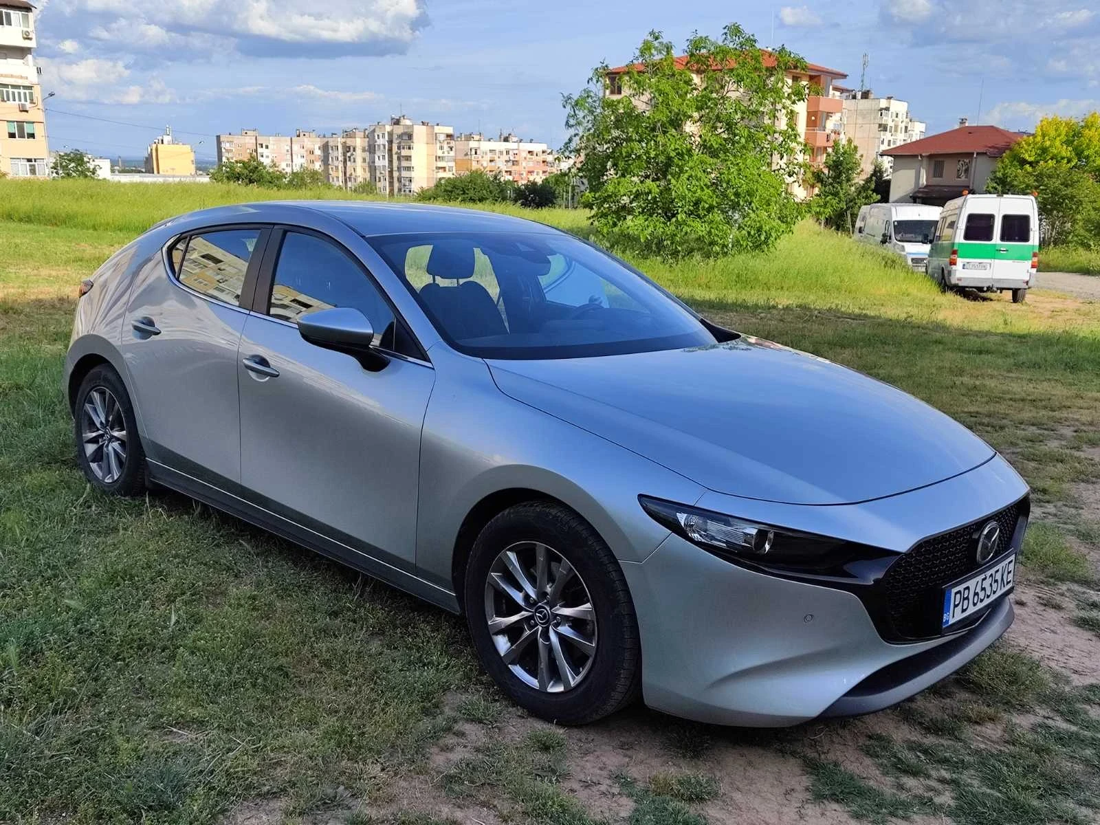 Mazda 3, снимка 8 - Автомобили и джипове - 55624611