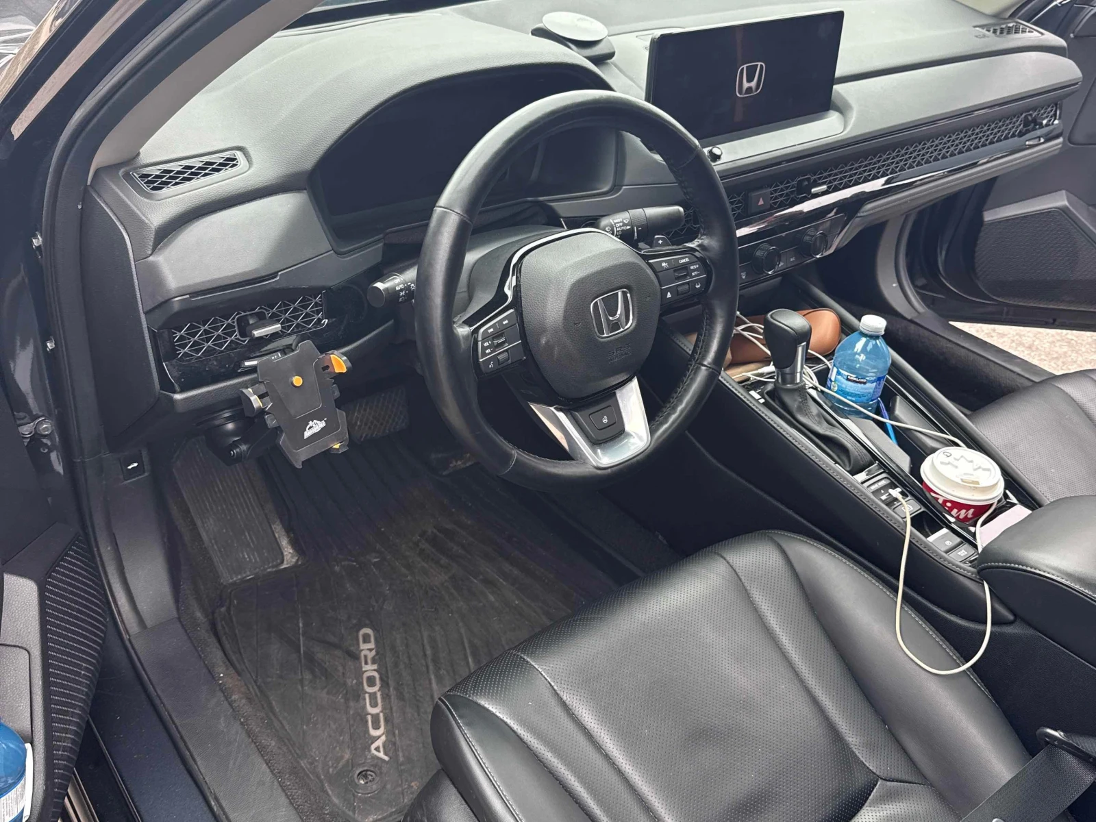 Honda Accord Touring  CARFAX, снимка 5 - Автомобили и джипове - 56018703