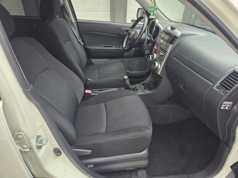 Daihatsu Terios 1.5i-4x4-Gaz.Inj. , снимка 15 - Автомобили и джипове - 52494096