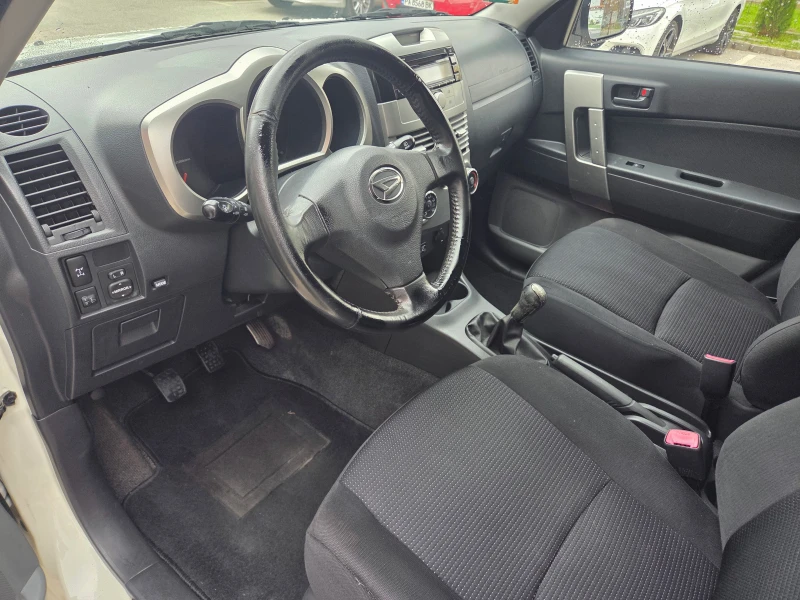 Daihatsu Terios 1.5i-4x4-Gaz.Inj. , снимка 9 - Автомобили и джипове - 52494096