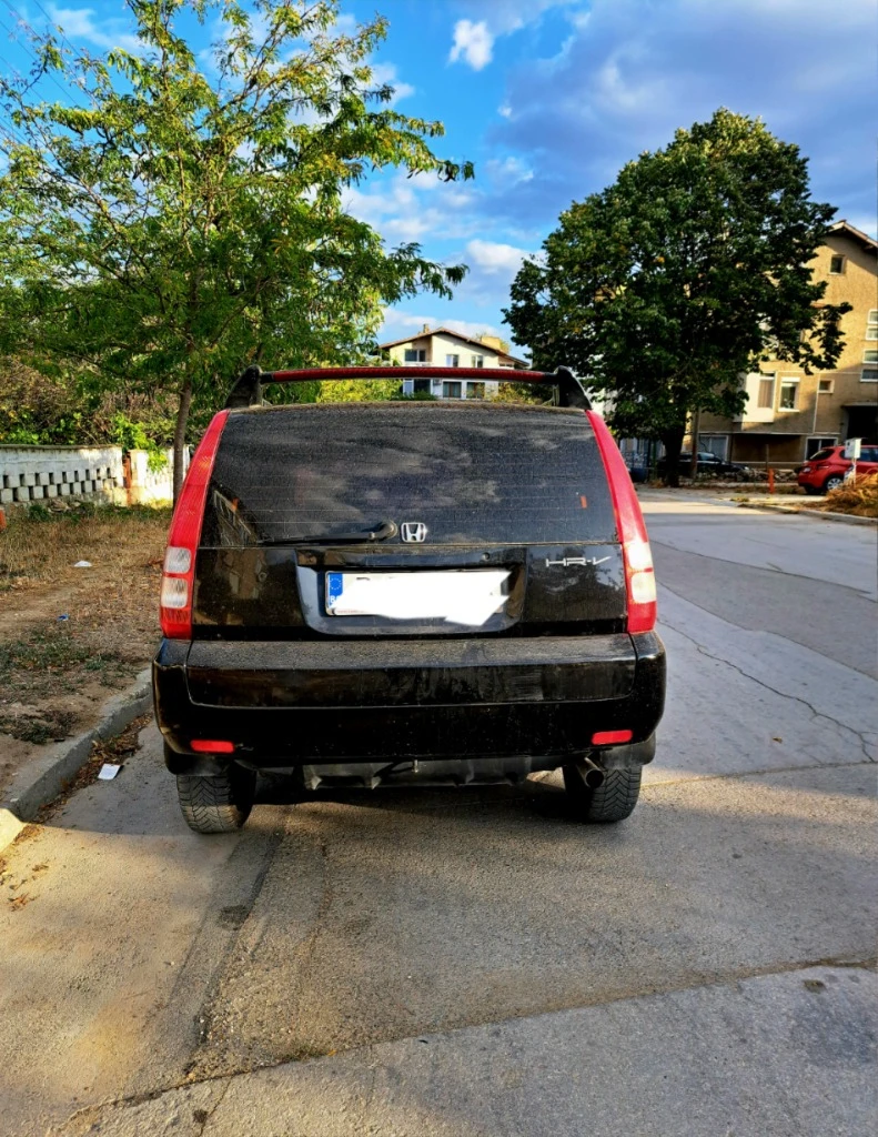 Honda Hr-v 1.6, снимка 2 - Автомобили и джипове - 47038543