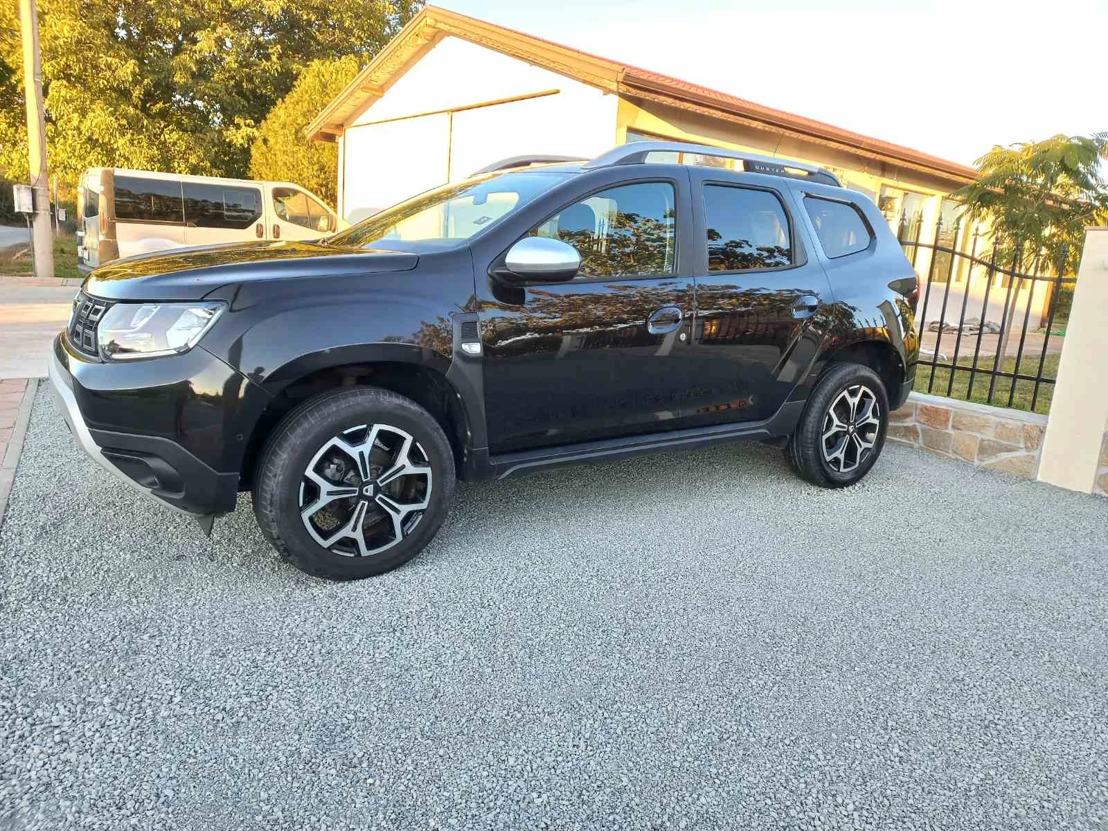 Dacia Duster  - изображение 4