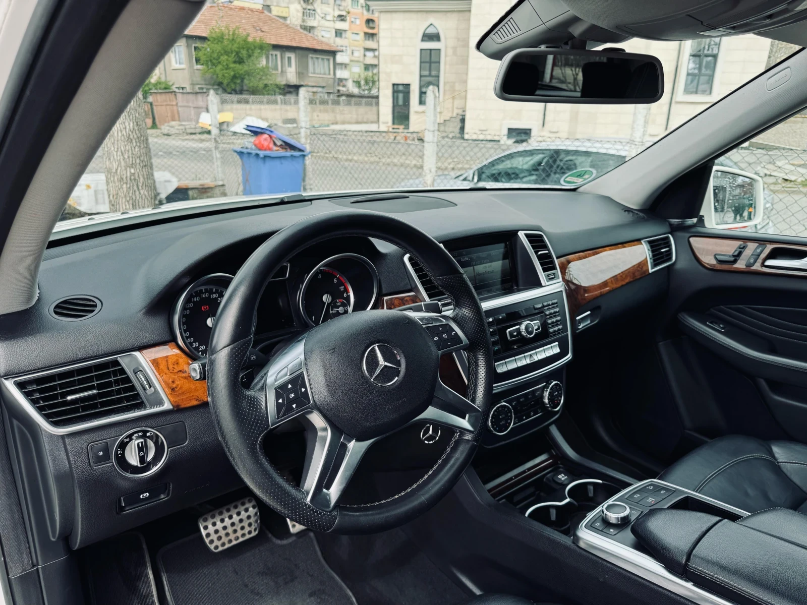 Mercedes-Benz ML 350 AMG Line~4 Matic~Distronic~Harman/Kardon~7G-Tronic - изображение 7