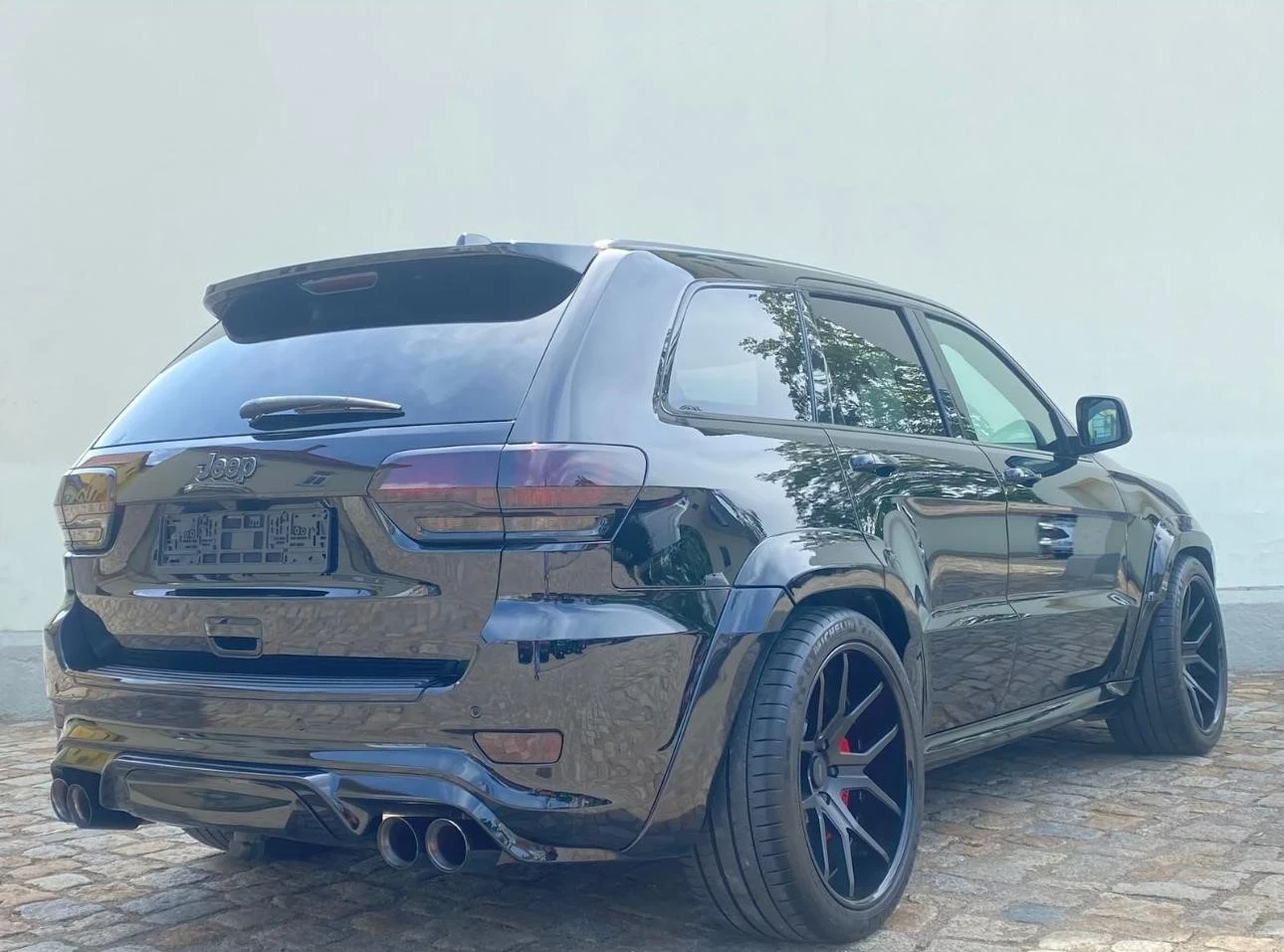 Jeep Grand cherokee Trackhawk - изображение 2