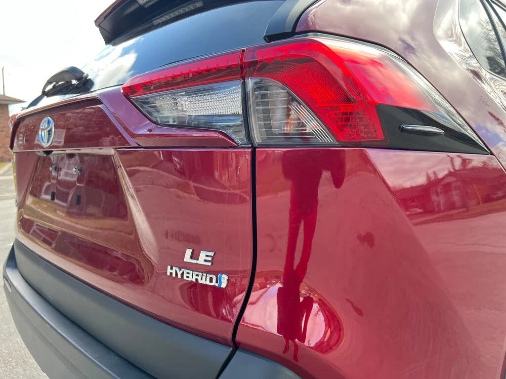 Toyota Rav4 Hybrid LE AWD - изображение 7