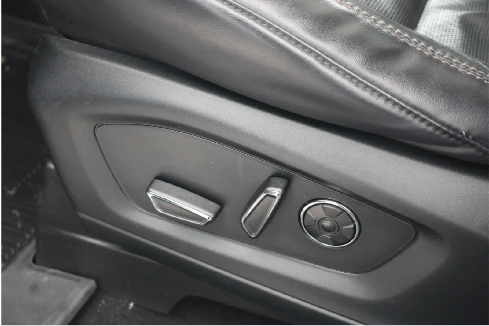 Ford Explorer 3.0* ECO* BOOST* PLATINUM* BANG* OLUFSEN* �������� | Mobile.bg � ����������� 12