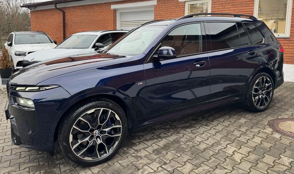 BMW X7 40i xDrive M-Sport Pro - изображение 3