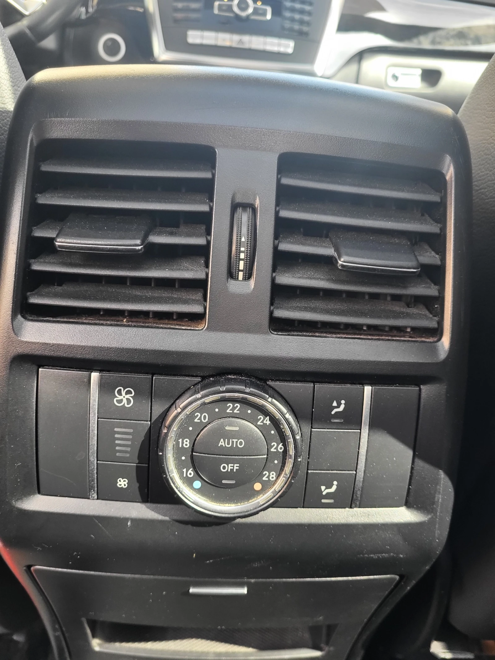 Mercedes-Benz ML 350 350 bluetec , снимка 8 - Автомобили и джипове - 53724118