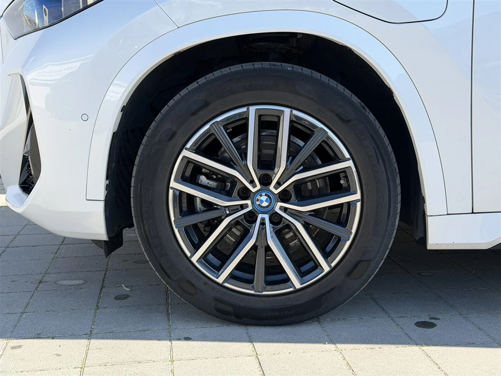 BMW X1 xDrive25e, снимка 5 - Автомобили и джипове - 53734140