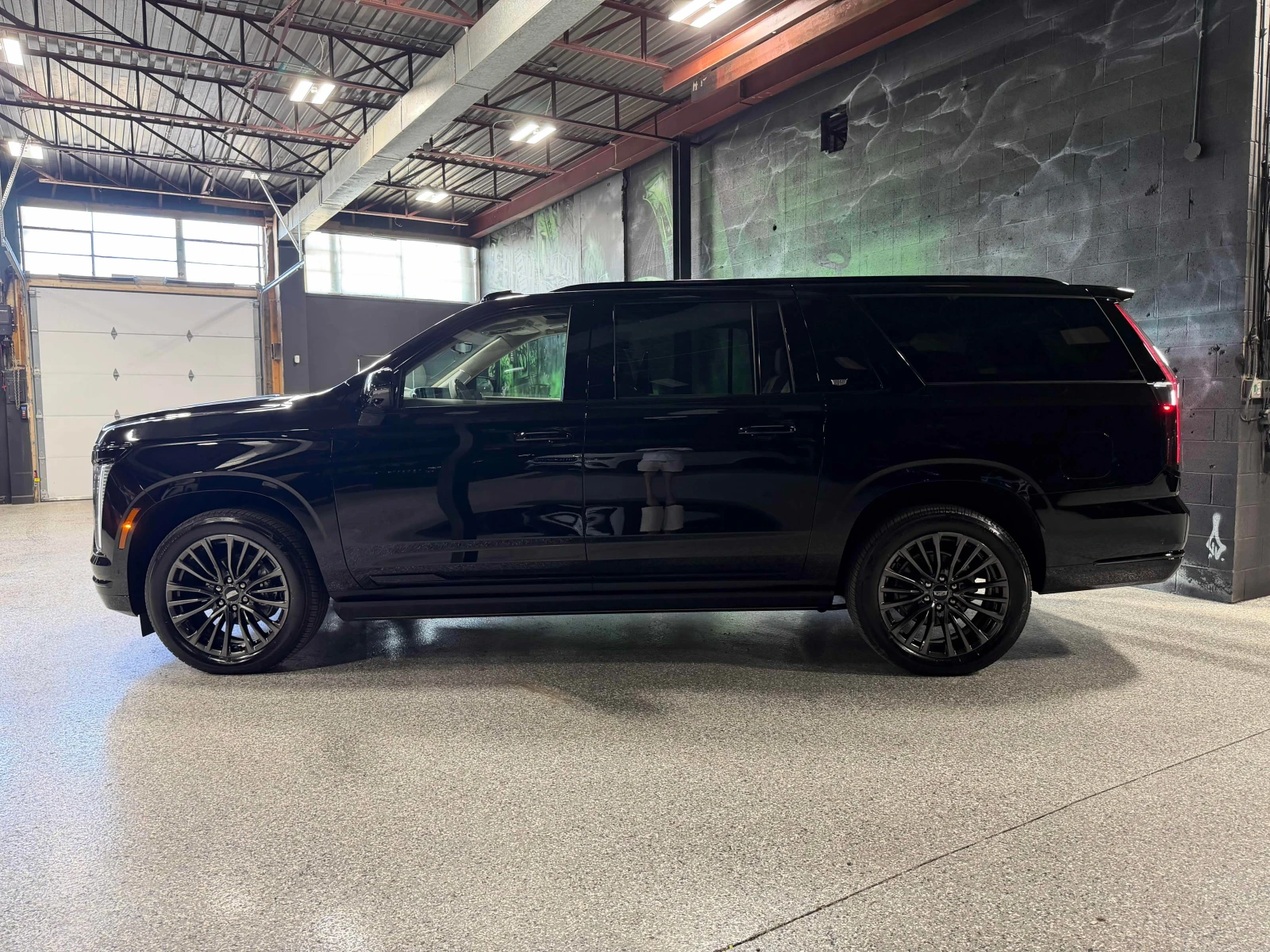 Cadillac Escalade 6.2L 8cyl 4WD | Mobile.bg � ����������� 2