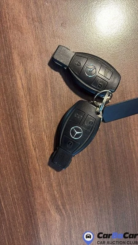 Mercedes-Benz Vito 220, снимка 4 - Бусове и автобуси - 53946870