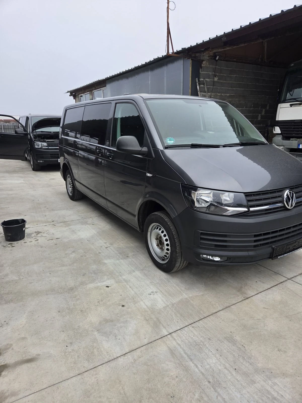 VW T6 Transporter, снимка 13 - Бусове и автобуси - 56590263
