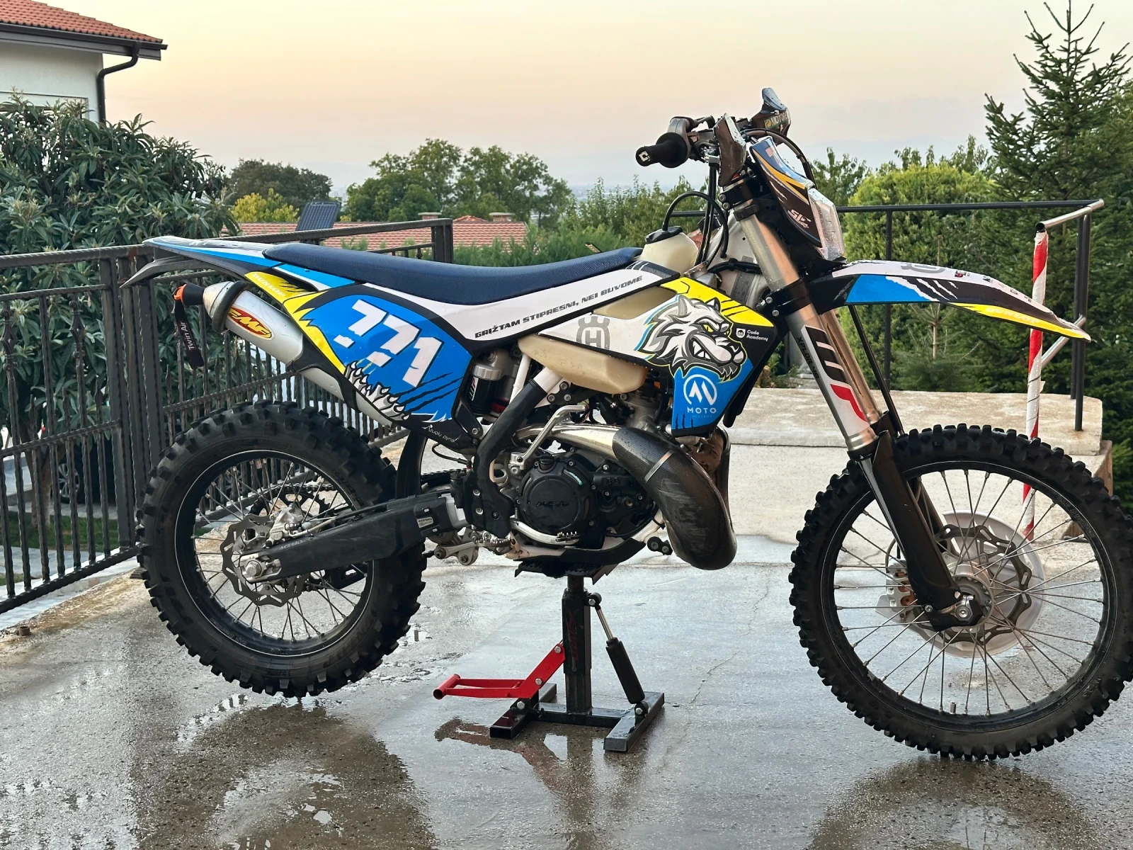 Husqvarna TE 300i, снимка 5 - Мотоциклети и мототехника - 56175688